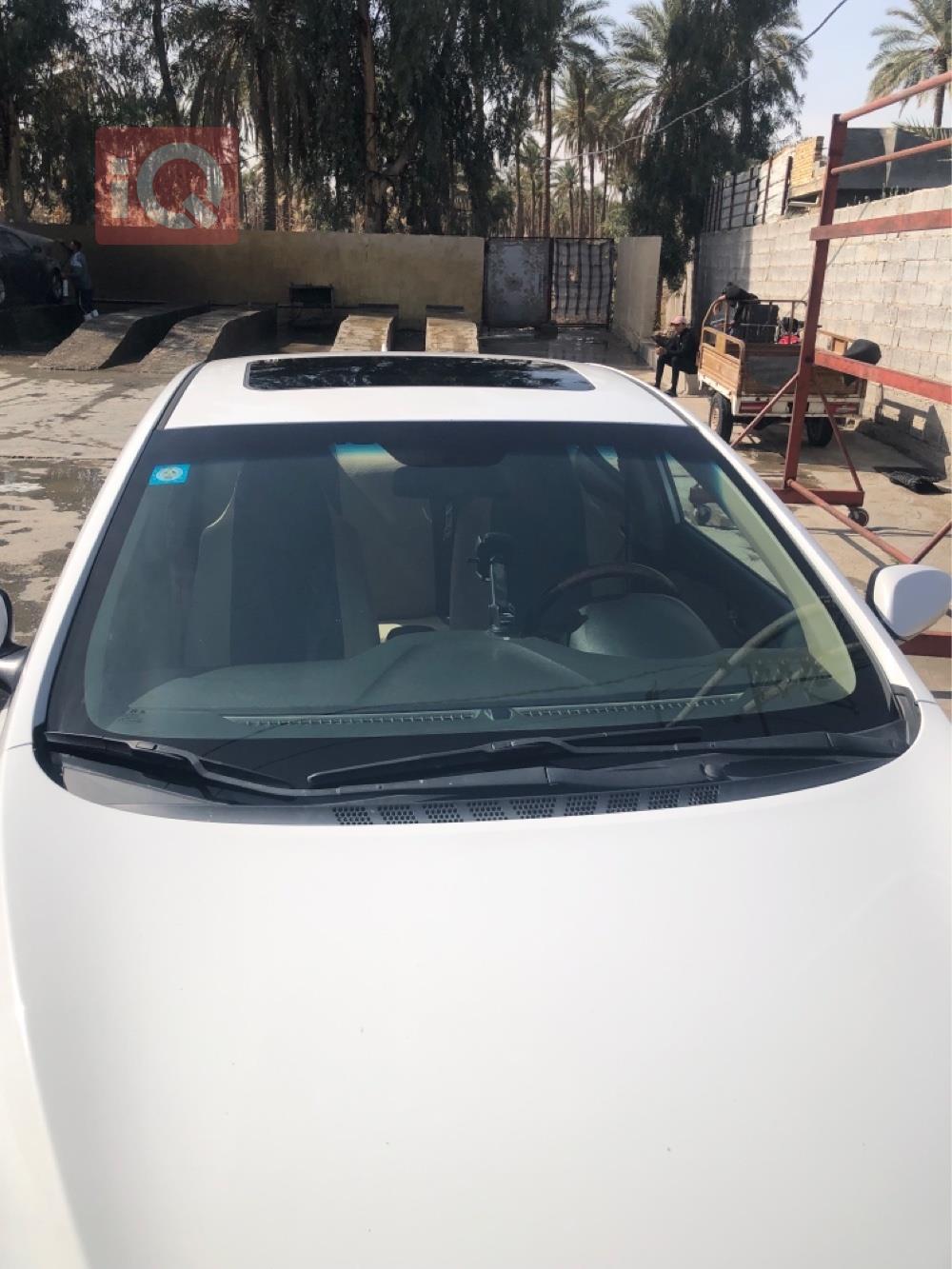 هیۆندای ئەلەنترا